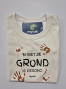 Myraki Kids 'n Bietjie Grond is Gesond White T-Shirt