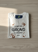 Myraki Kids 'n Bietjie Grond is Gesond White T-Shirt